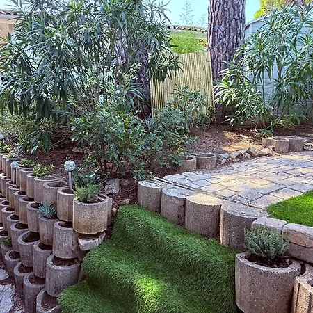 Stone & Bamboo Chalet *